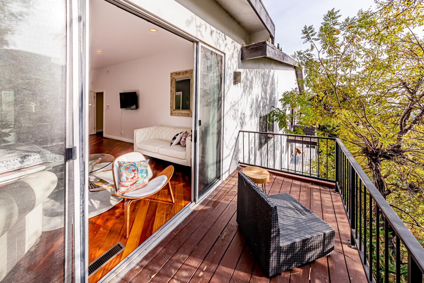 9314 Sierra Mar Drive, Los Angeles, CA, 90069, United States, 4 Bedrooms Bedrooms, ,5 BathroomsBathrooms,Residential,For Sale,9314 Sierra Mar Drive,1423309