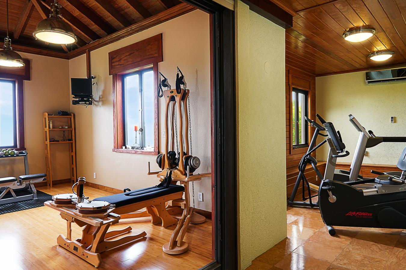 1a-4 Canaan and Scherpenjewl Gns, Saint Thomas, 00802, U.S. Virgin Islands, 5 Bedrooms Bedrooms, ,7 BathroomsBathrooms,Residential,For Sale,1a-4 Canaan and Scherpenjewl Gns,1423288