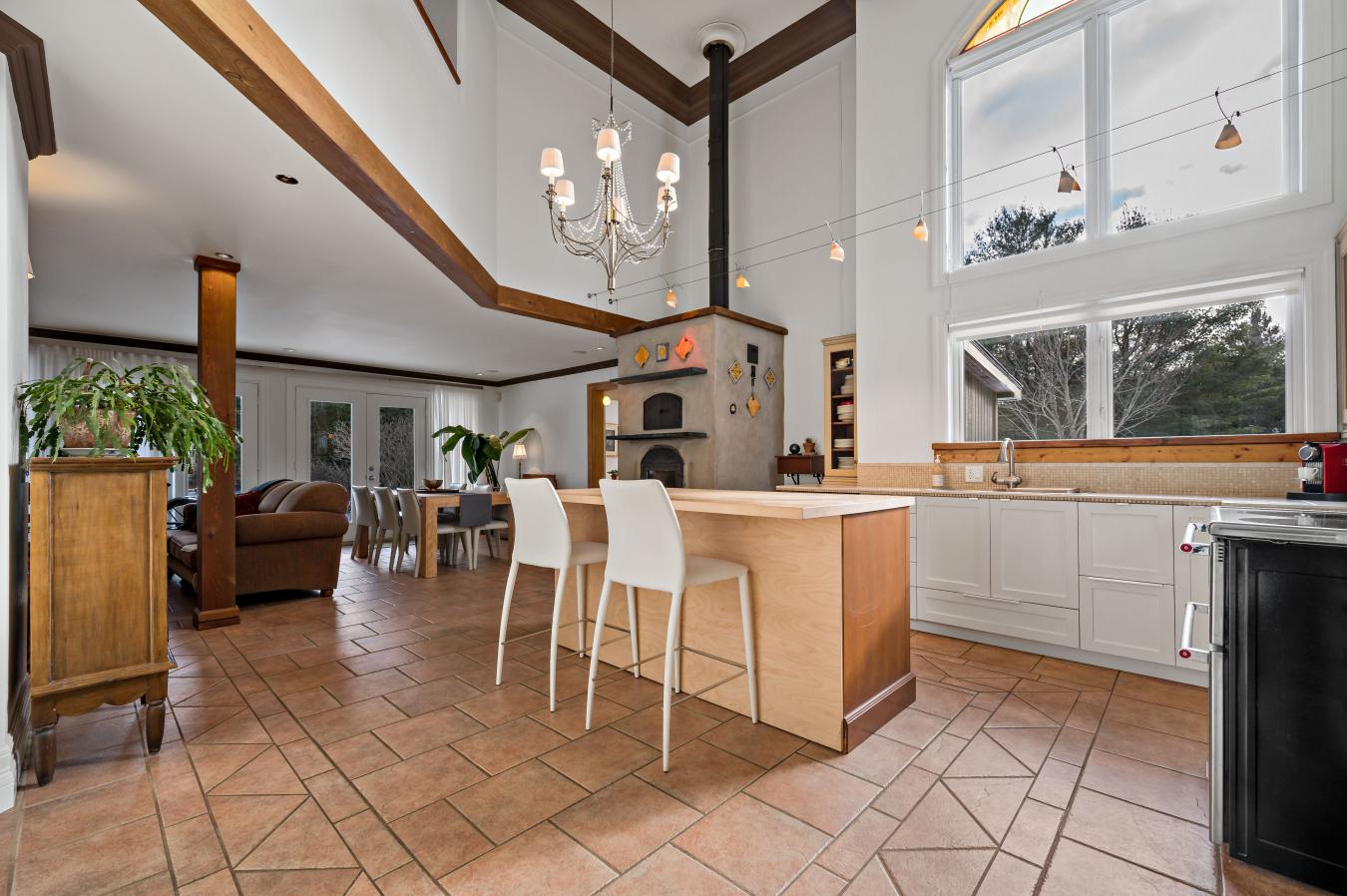 1321-1325 chemin de la Station, La Conception, QC, J0T 1M0, Canada, 5 Bedrooms Bedrooms, ,3 BathroomsBathrooms,Residential,For Sale,1321-1325 chemin de la Station,1424162