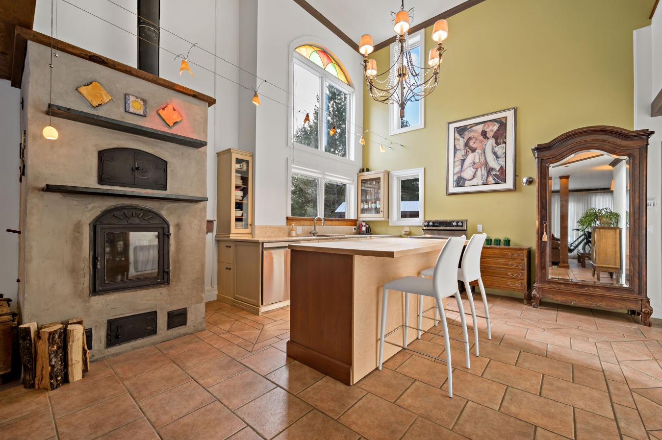 1321-1325 chemin de la Station, La Conception, QC, J0T 1M0, Canada, 5 Bedrooms Bedrooms, ,3 BathroomsBathrooms,Residential,For Sale,1321-1325 chemin de la Station,1424162
