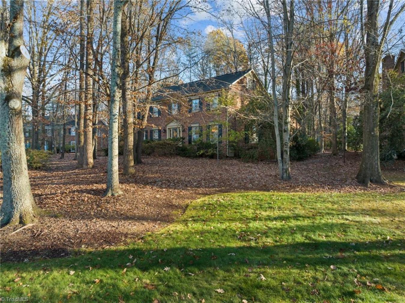 5 Dunaway Court, Greensboro, NC, 27408, United States, 5 Bedrooms Bedrooms, ,3 BathroomsBathrooms,Residential,For Sale,5 Dunaway Court,1424519