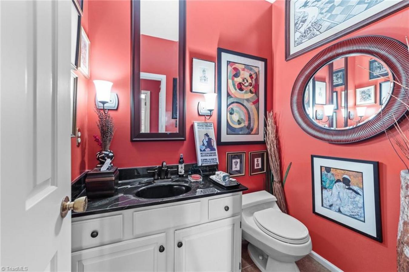5 Dunaway Court, Greensboro, NC, 27408, United States, 5 Bedrooms Bedrooms, ,3 BathroomsBathrooms,Residential,For Sale,5 Dunaway Court,1424519