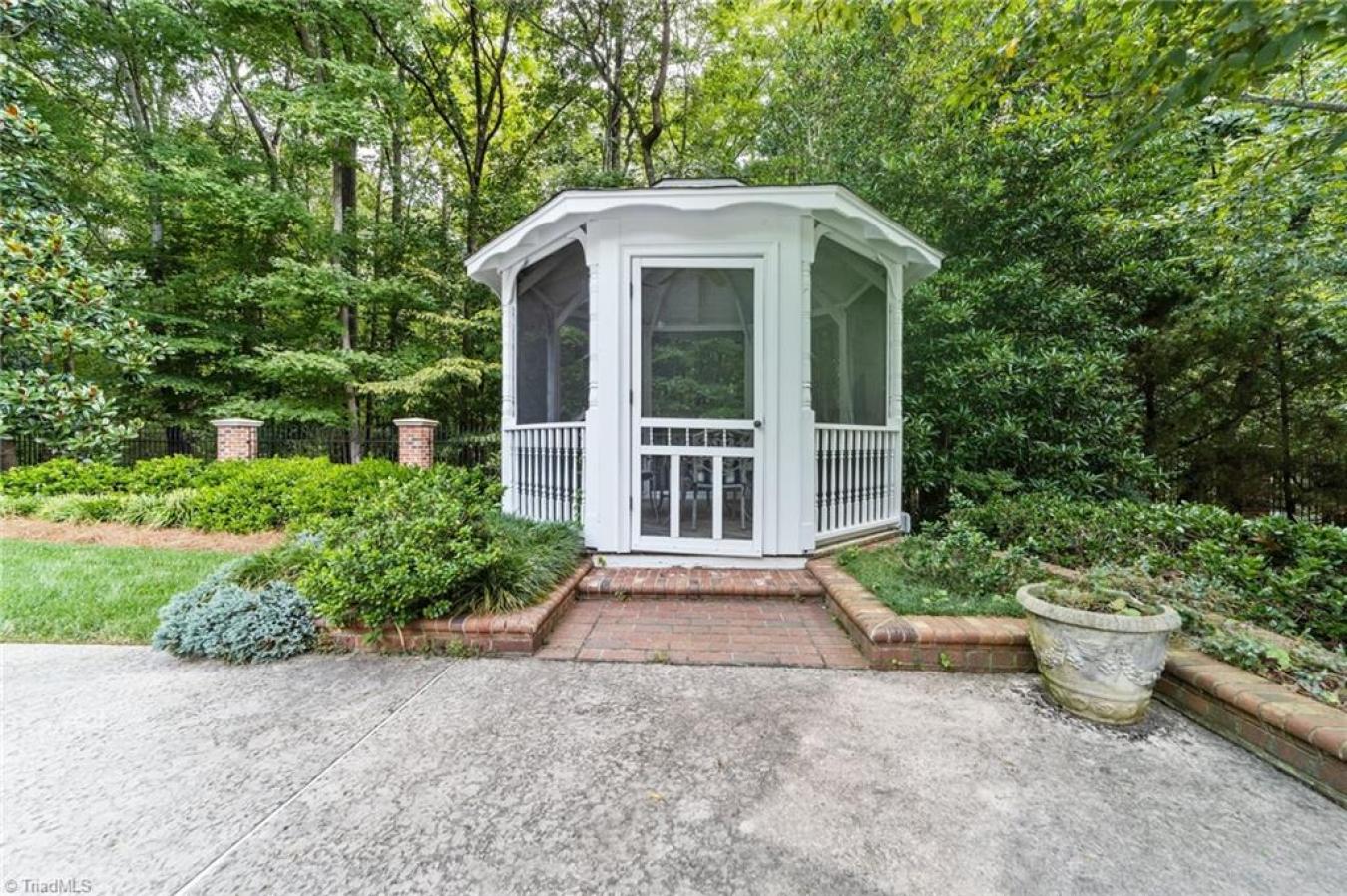 7303 Hepatica Lane, Summerfield, NC, 27358, United States, 4 Bedrooms Bedrooms, ,5 BathroomsBathrooms,Residential,For Sale,7303 Hepatica Lane,1424517
