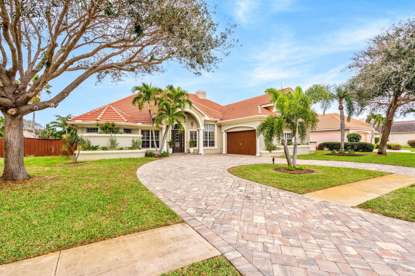 416 Rio Villa Boulevard, Indialantic, Florida, 32903, United States, 5 Bedrooms Bedrooms, ,4 BathroomsBathrooms,Residential,For Sale,416 Rio Villa Boulevard,1424515