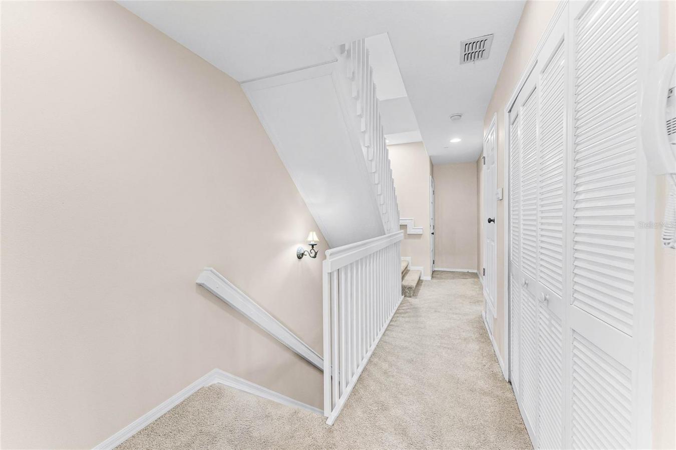 Great Location! Beautiful 4 level townhome in Baldwin Park Village Cen – image 20