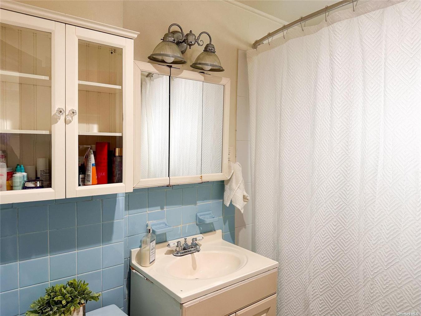 26-44 92nd Street, Flushing, NY, 11369, United States, 4 Bedrooms Bedrooms, ,3 BathroomsBathrooms,Residential,For Sale,26-44 92nd Street,1428854