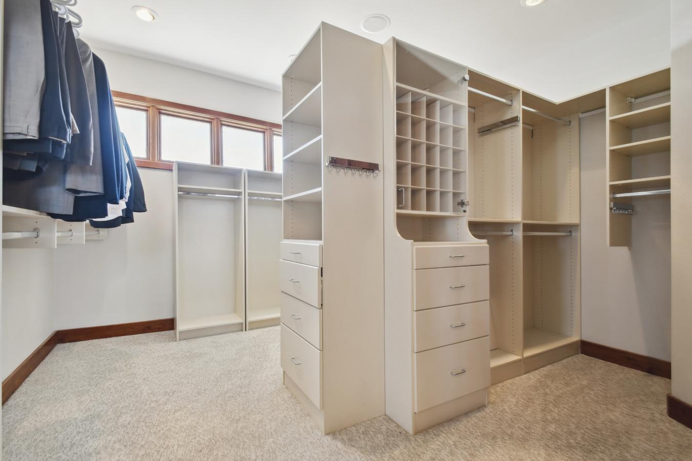 1175 Ridge Oaks Drive, Castle Rock, Colorado, 80104, United States, 5 Bedrooms Bedrooms, ,6 BathroomsBathrooms,Residential,For Sale,1175 Ridge Oaks Drive,1432541