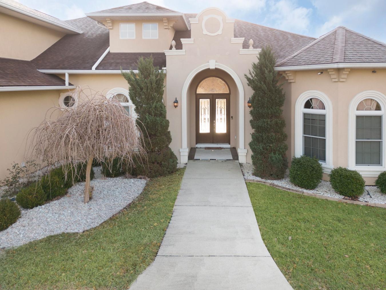 352 East Chloe Ridge, Pikeville, Kentucky, 41501, United States, 5 Bedrooms Bedrooms, ,4 BathroomsBathrooms,Residential,For Sale,352 East Chloe Ridge,1447764