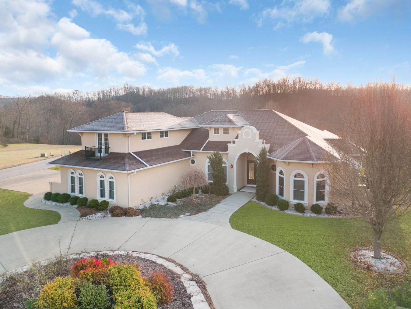 352 East Chloe Ridge, Pikeville, Kentucky, 41501, United States, 5 Bedrooms Bedrooms, ,4 BathroomsBathrooms,Residential,For Sale,352 East Chloe Ridge,1447764