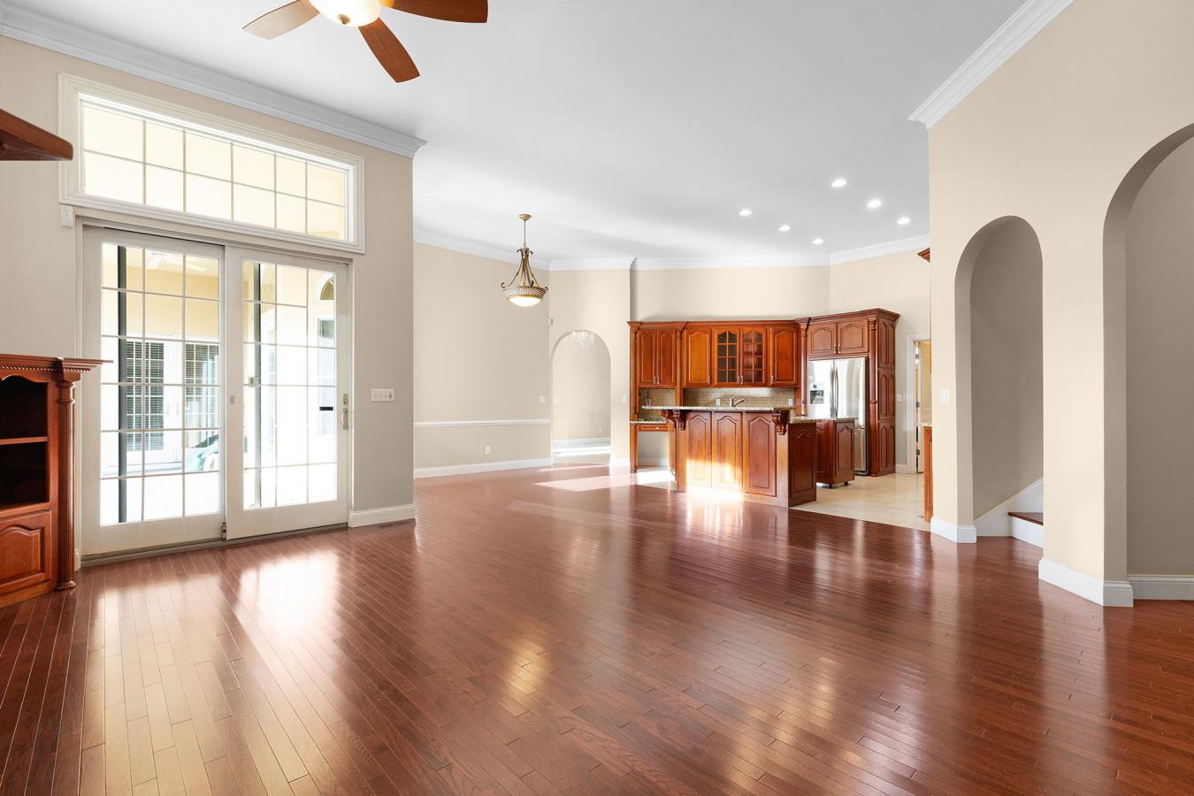 352 East Chloe Ridge, Pikeville, Kentucky, 41501, United States, 5 Bedrooms Bedrooms, ,4 BathroomsBathrooms,Residential,For Sale,352 East Chloe Ridge,1447764