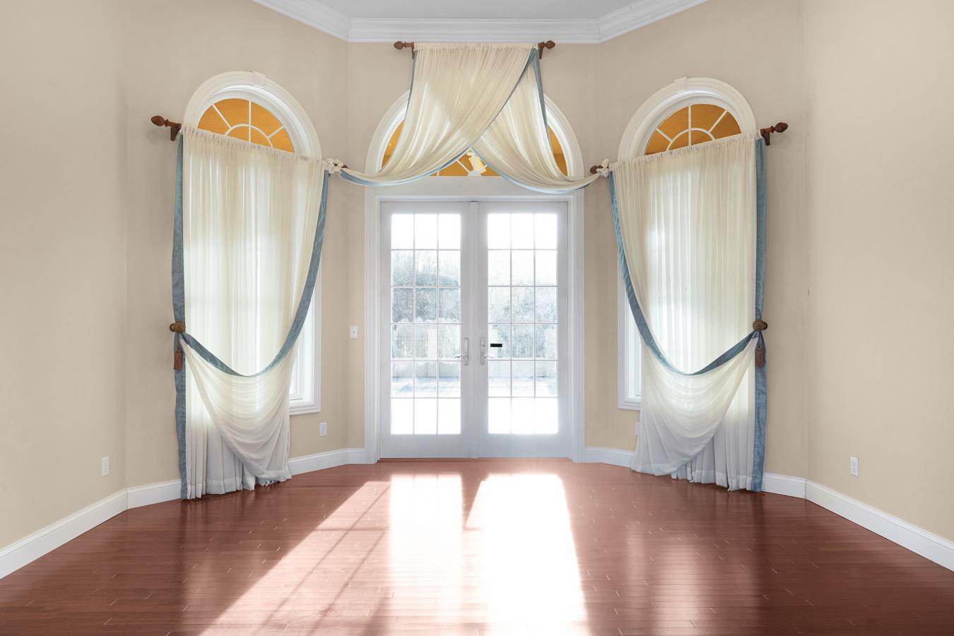 352 East Chloe Ridge, Pikeville, Kentucky, 41501, United States, 5 Bedrooms Bedrooms, ,4 BathroomsBathrooms,Residential,For Sale,352 East Chloe Ridge,1447764