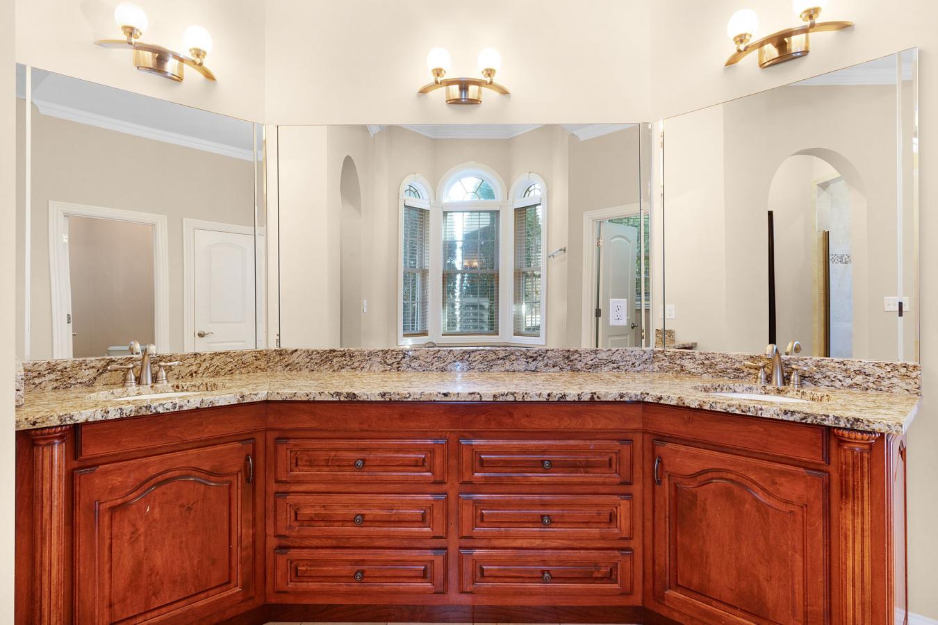 352 East Chloe Ridge, Pikeville, Kentucky, 41501, United States, 5 Bedrooms Bedrooms, ,4 BathroomsBathrooms,Residential,For Sale,352 East Chloe Ridge,1447764