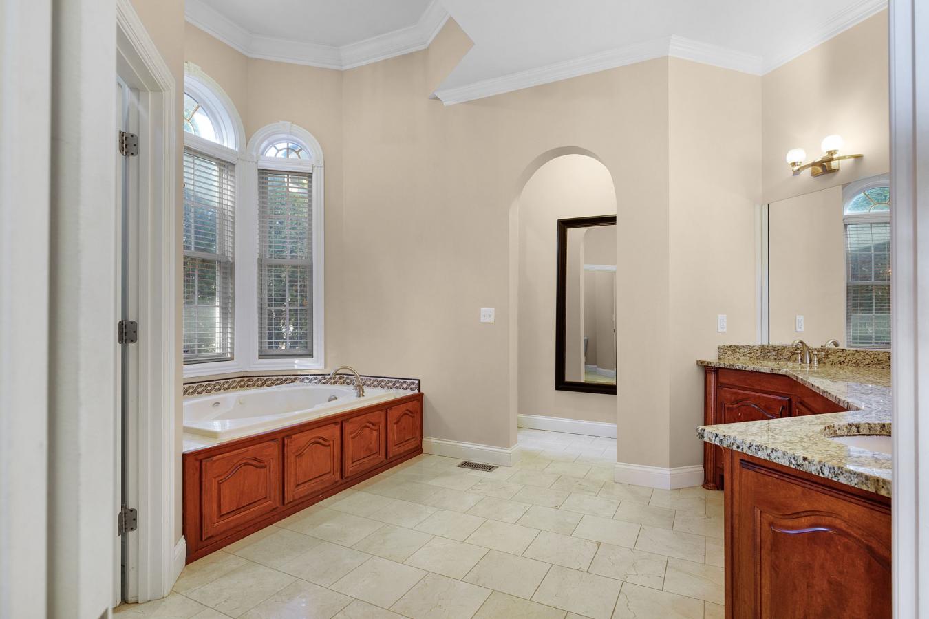 352 East Chloe Ridge, Pikeville, Kentucky, 41501, United States, 5 Bedrooms Bedrooms, ,4 BathroomsBathrooms,Residential,For Sale,352 East Chloe Ridge,1447764