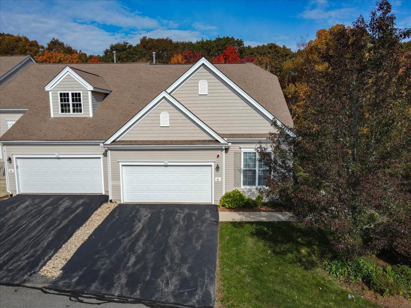 85 Buttercup Lane, Grafton, Massachusetts, 01560, United States, 2 Bedrooms Bedrooms, ,2 BathroomsBathrooms,Residential,For Sale,85 Buttercup Lane,1447750 85 Buttercup Lane, Grafton, Massachusetts, 01560, United States, 2 Bedrooms Bedrooms, ,2 BathroomsBathrooms,Residential,For Sale,85 Buttercup Lane,1447750