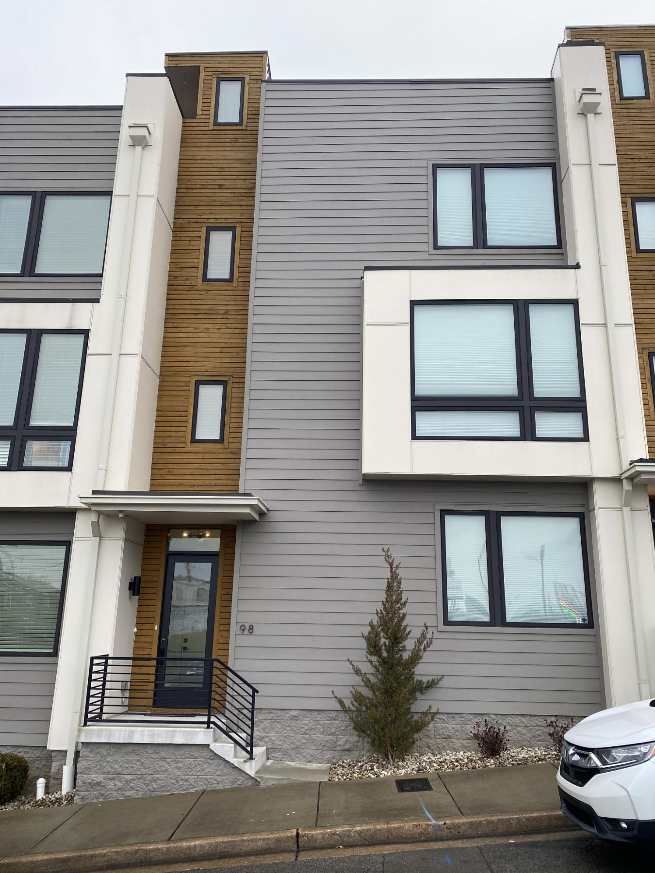 98 N 8th Street, Nashville, TN, 37206, United States, 3 Bedrooms Bedrooms, ,3 BathroomsBathrooms,Residential,For Sale,98 N 8th Street,1450443