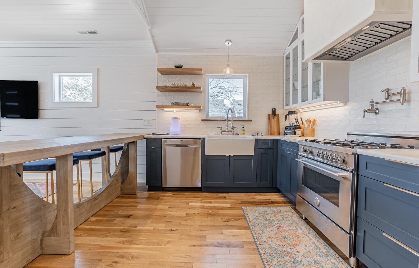 302 Raleigh Avenue, Carolina Beach, North Carolina, 28428, United States, 3 Bedrooms Bedrooms, ,2 BathroomsBathrooms,Residential,For Sale,302 Raleigh Avenue,1450406