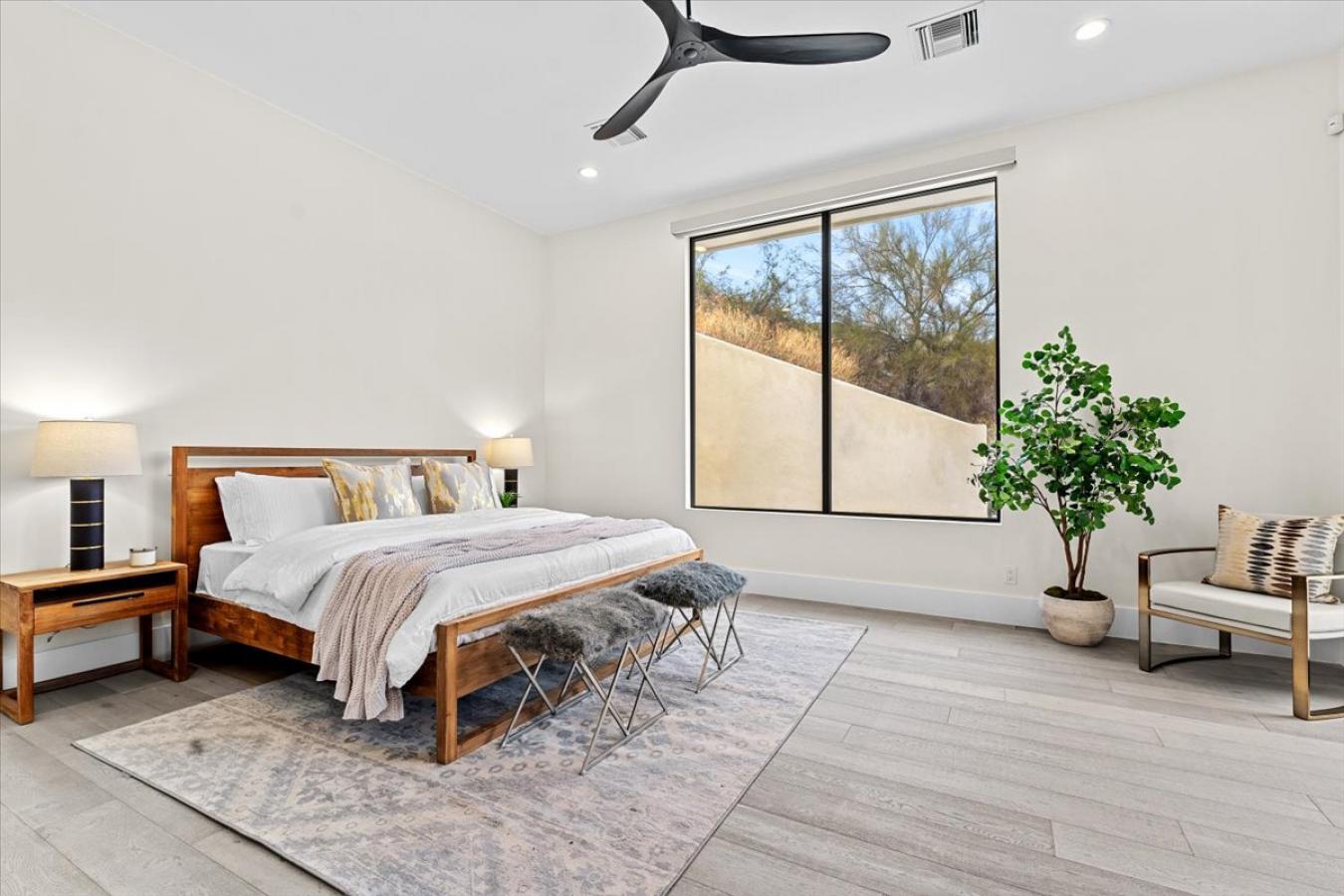 3800 E Lincoln Drive, Phoenix, AZ, 85018, United States, 4 Bedrooms Bedrooms, ,4 BathroomsBathrooms,Residential,For Sale,3800 E Lincoln Drive,1457828