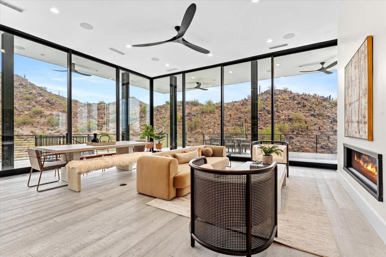 3800 E Lincoln Drive, Phoenix, AZ, 85018, United States, 4 Bedrooms Bedrooms, ,4 BathroomsBathrooms,Residential,For Sale,3800 E Lincoln Drive,1457828