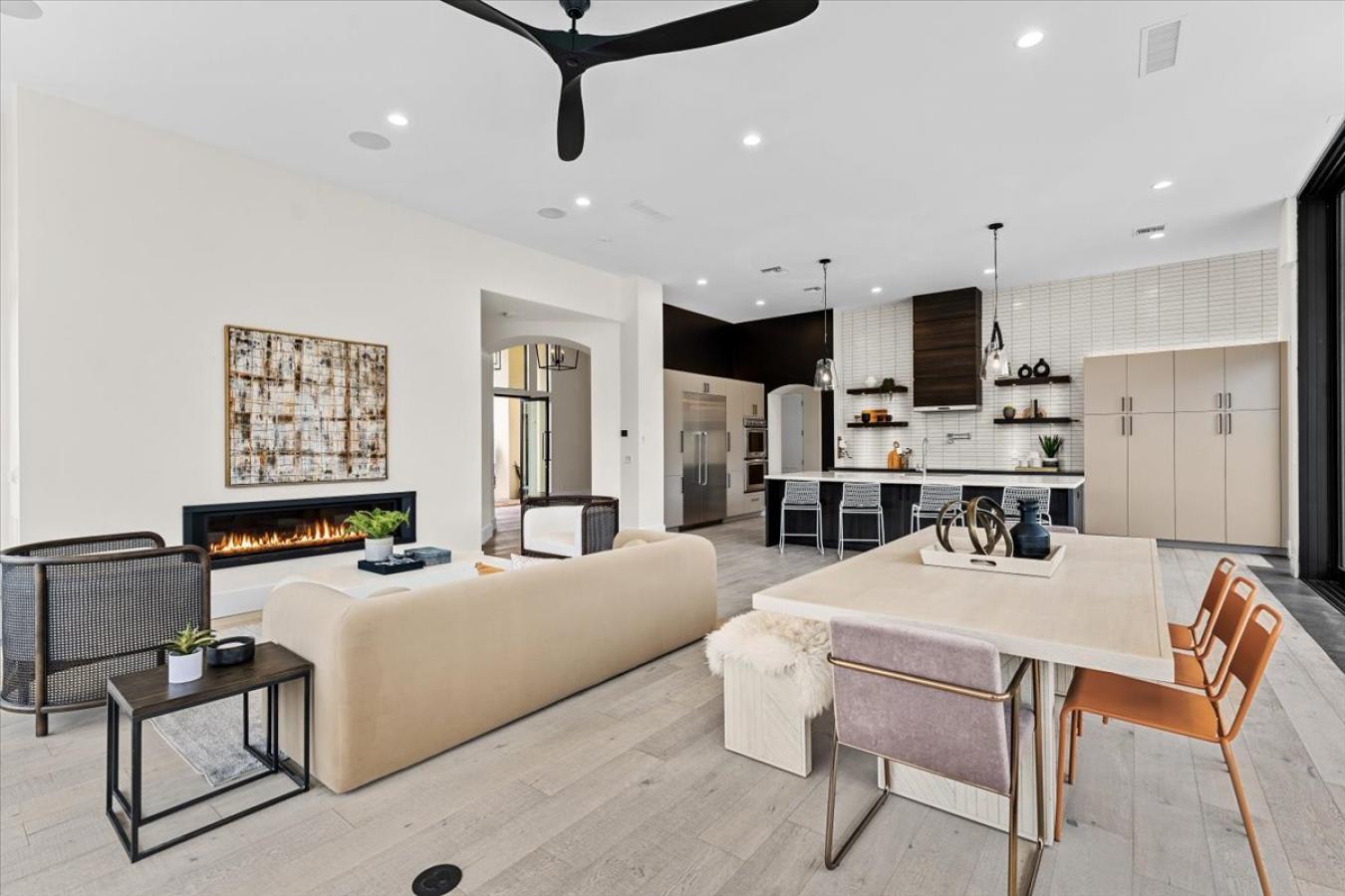 3800 E Lincoln Drive, Phoenix, AZ, 85018, United States, 4 Bedrooms Bedrooms, ,4 BathroomsBathrooms,Residential,For Sale,3800 E Lincoln Drive,1457828