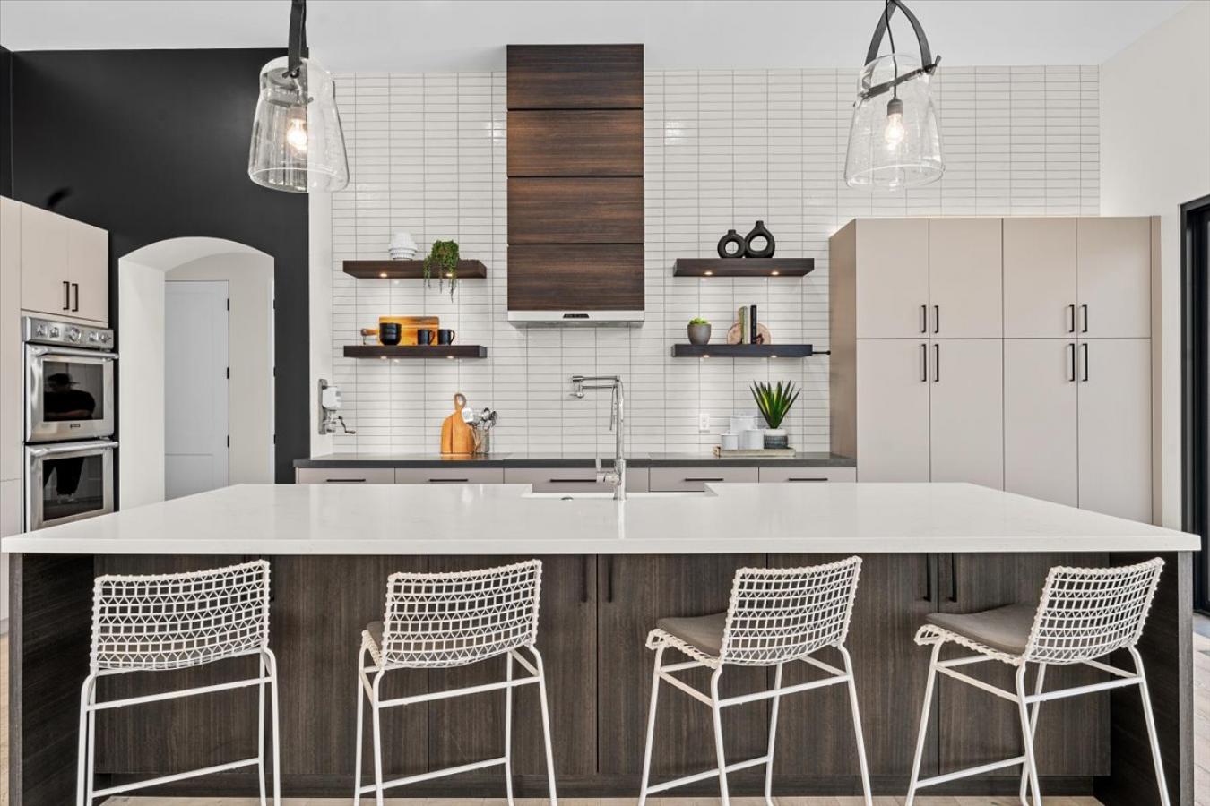 3800 E Lincoln Drive, Phoenix, AZ, 85018, United States, 4 Bedrooms Bedrooms, ,4 BathroomsBathrooms,Residential,For Sale,3800 E Lincoln Drive,1457828