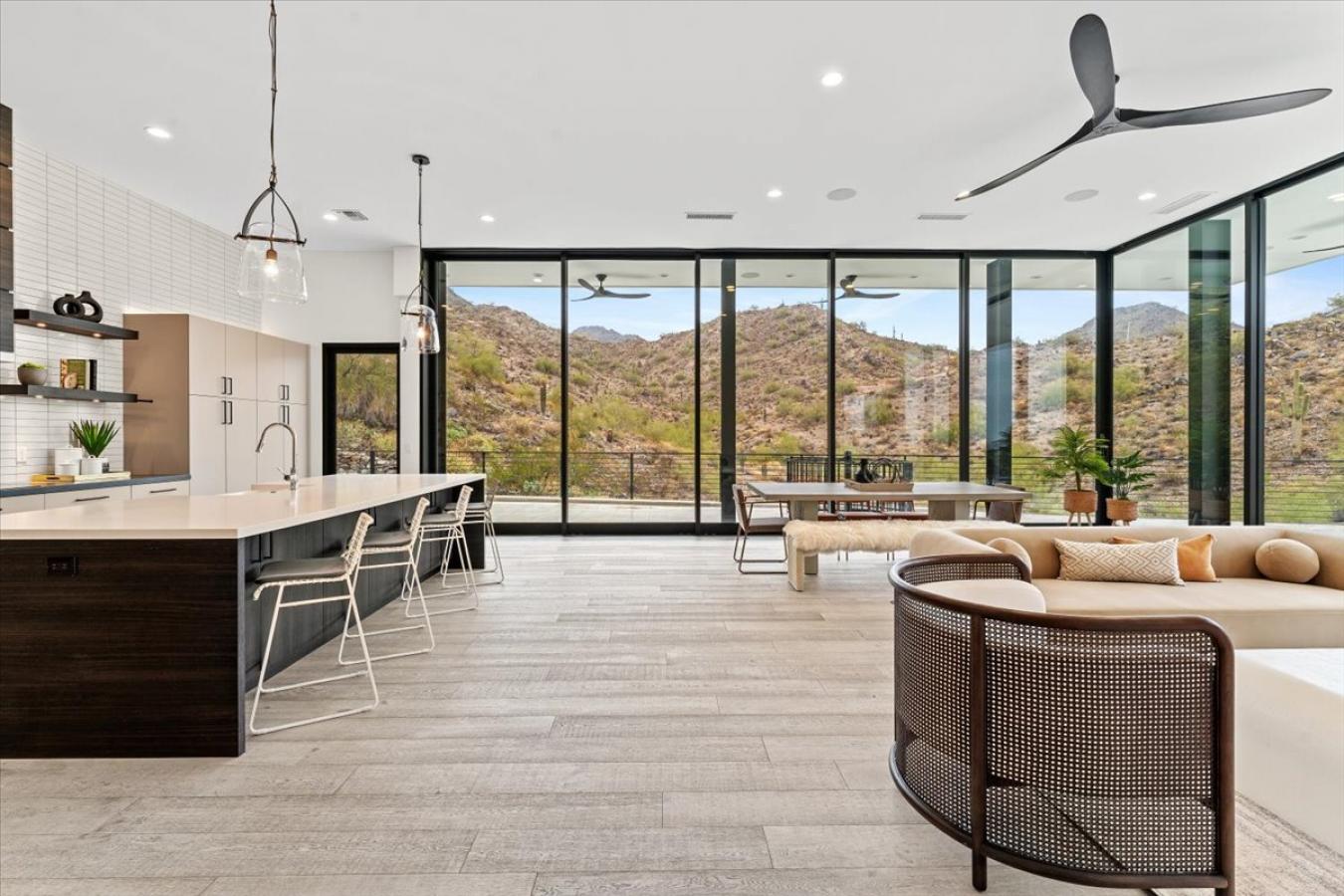 3800 E Lincoln Drive, Phoenix, AZ, 85018, United States, 4 Bedrooms Bedrooms, ,4 BathroomsBathrooms,Residential,For Sale,3800 E Lincoln Drive,1457828