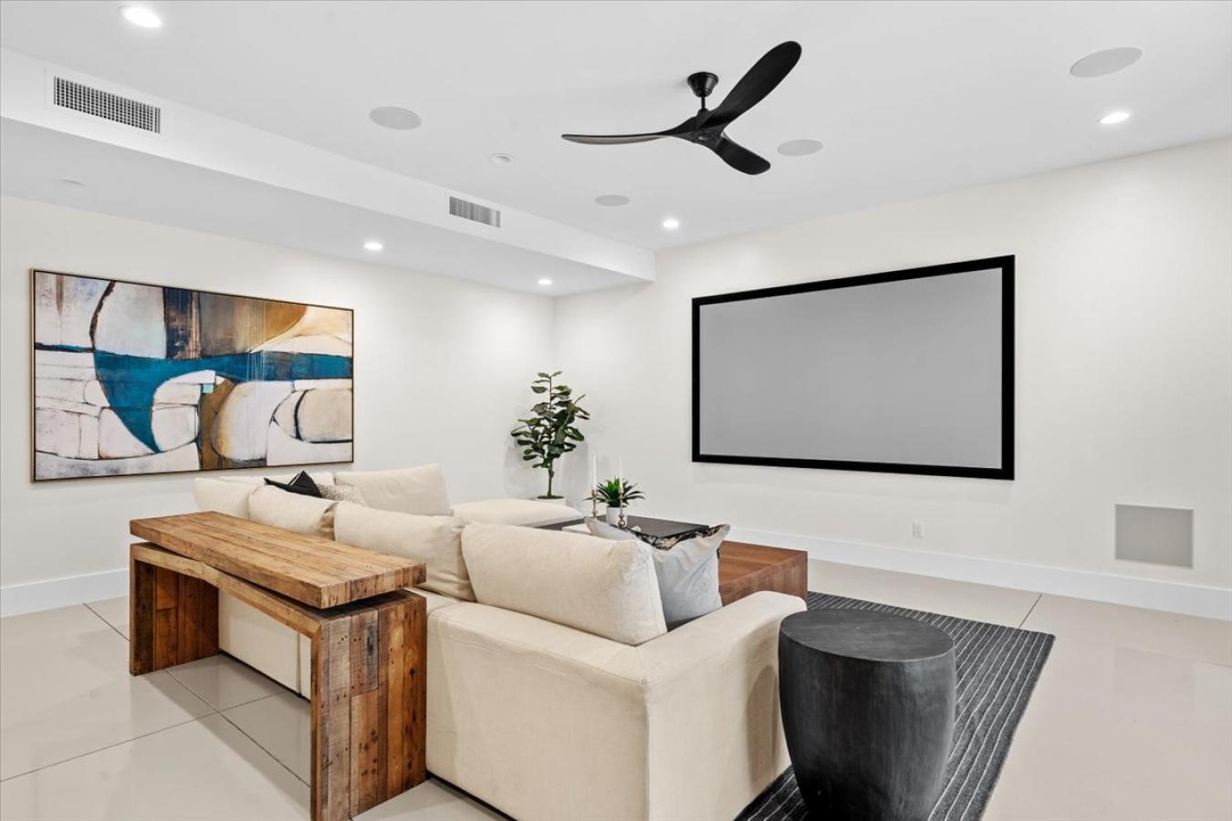 3800 E Lincoln Drive, Phoenix, AZ, 85018, United States, 4 Bedrooms Bedrooms, ,4 BathroomsBathrooms,Residential,For Sale,3800 E Lincoln Drive,1457828