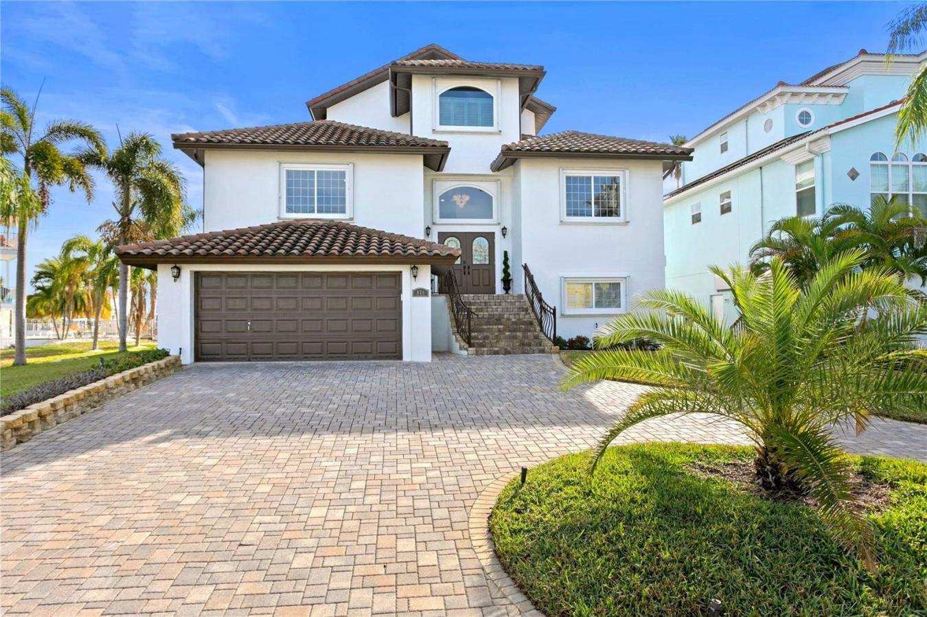 876 Bay Point Drive, Madeira Beach, Florida, 33708, United States, 4 Bedrooms Bedrooms, ,4 BathroomsBathrooms,Residential,For Sale,876 Bay Point Drive,1477924