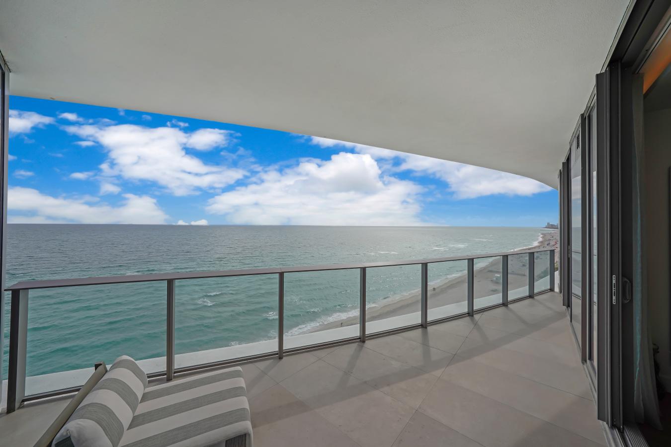 15701 Collins Ave, Sunny Isles, Florida, 33160, United States, 2 Bedrooms Bedrooms, ,2 BathroomsBathrooms,Residential,For Sale,15701 Collins Ave,1457446