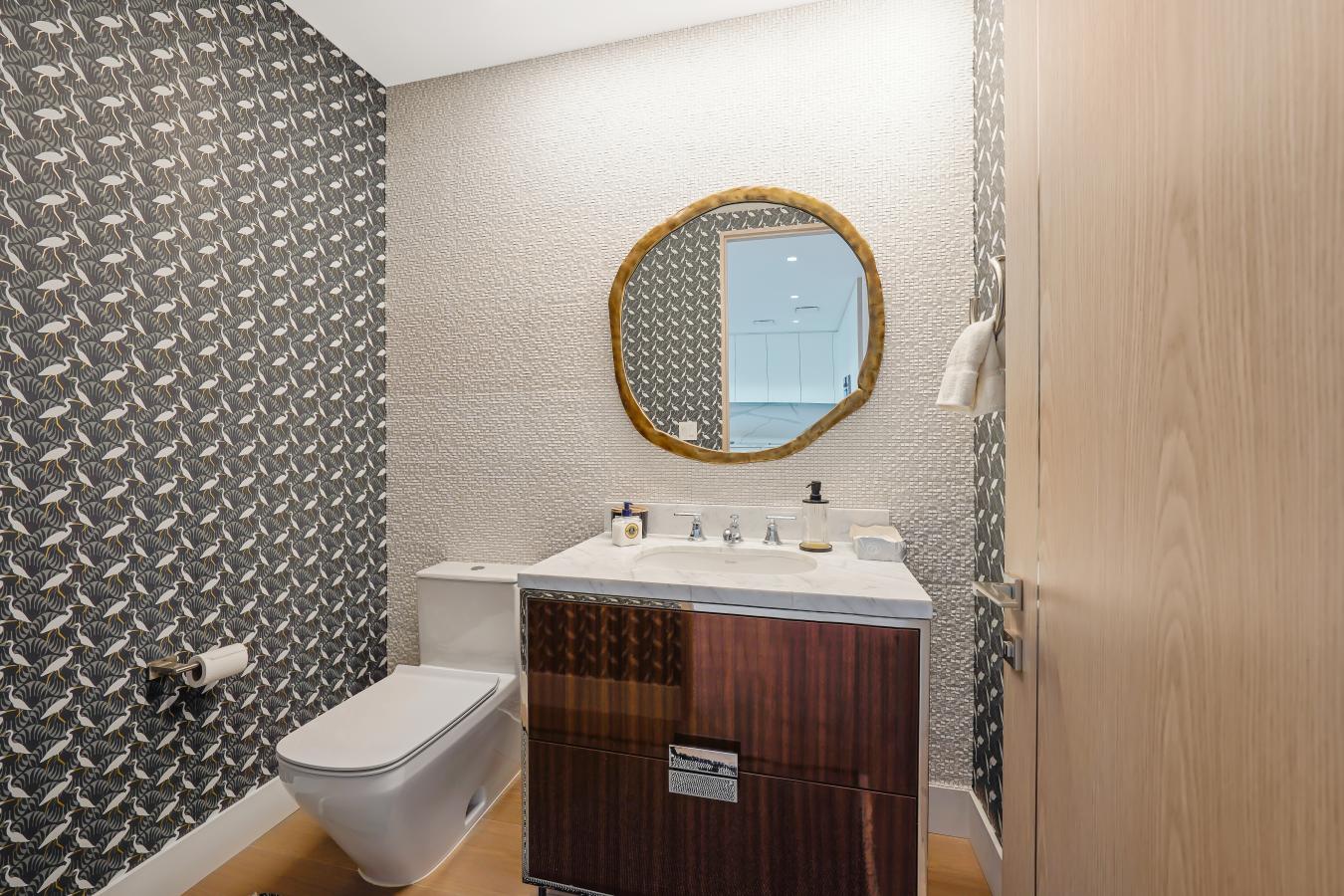 15701 Collins Ave, Sunny Isles, Florida, 33160, United States, 2 Bedrooms Bedrooms, ,2 BathroomsBathrooms,Residential,For Sale,15701 Collins Ave,1457446