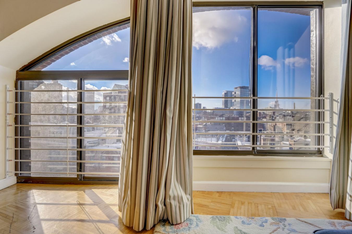 357 Commercial Street, Boston, Massachusetts, 02109, United States, 2 Bedrooms Bedrooms, ,1 BathroomBathrooms,Residential,For Sale,357 Commercial Street,1465376