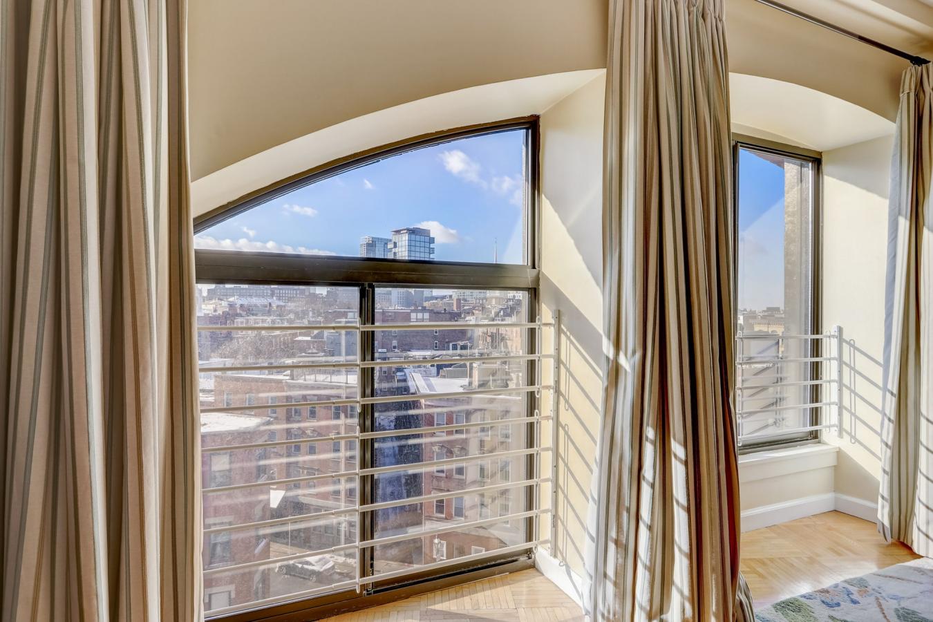 357 Commercial Street, Boston, Massachusetts, 02109, United States, 2 Bedrooms Bedrooms, ,1 BathroomBathrooms,Residential,For Sale,357 Commercial Street,1465376