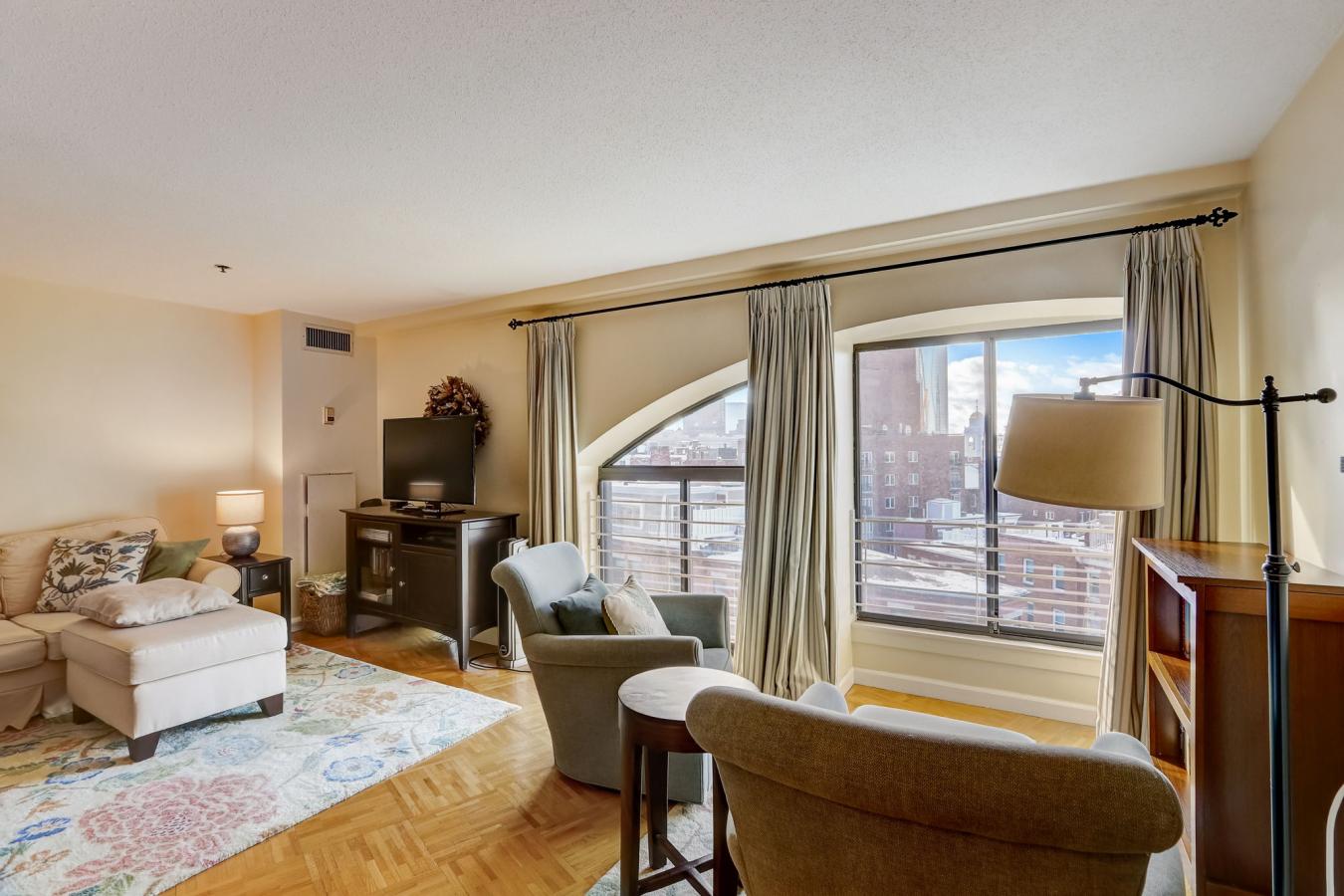 357 Commercial Street, Boston, Massachusetts, 02109, United States, 2 Bedrooms Bedrooms, ,1 BathroomBathrooms,Residential,For Sale,357 Commercial Street,1465376