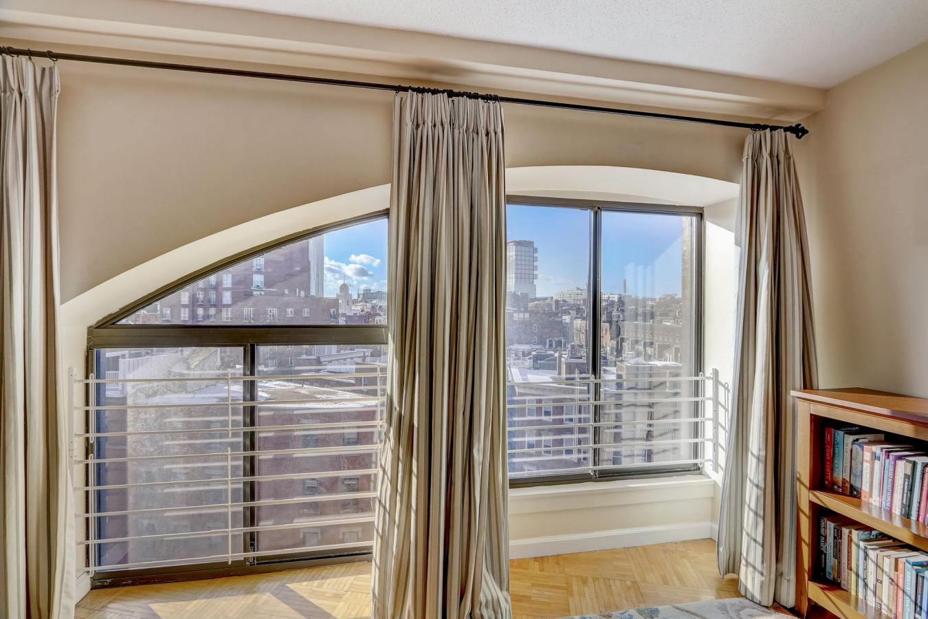 357 Commercial Street, Boston, Massachusetts, 02109, United States, 2 Bedrooms Bedrooms, ,1 BathroomBathrooms,Residential,For Sale,357 Commercial Street,1465376