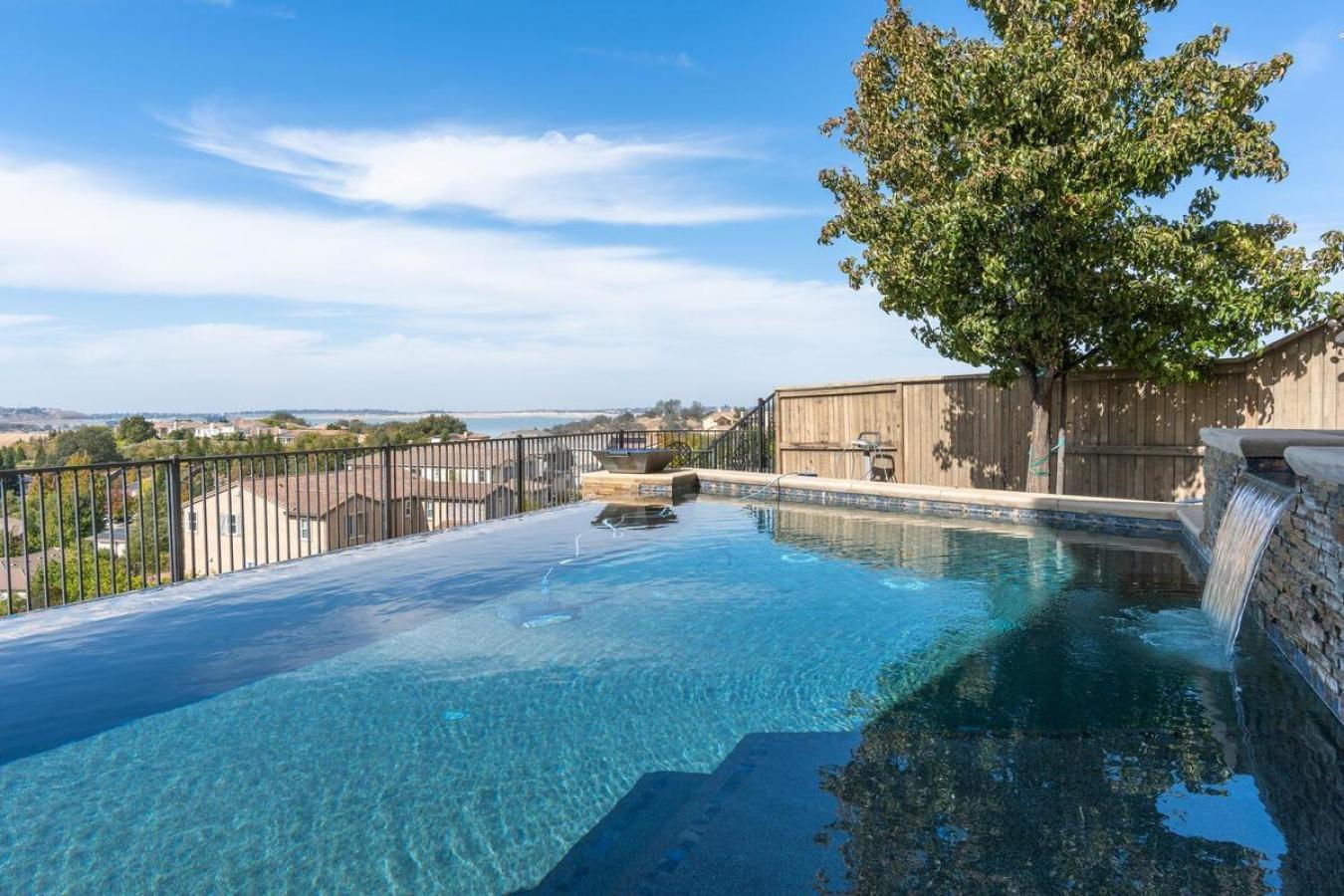 104 Vinicola, El Dorado Hills, CA, 95762, United States, 5 Bedrooms Bedrooms, ,6 BathroomsBathrooms,Residential,For Sale,104 Vinicola,1465372