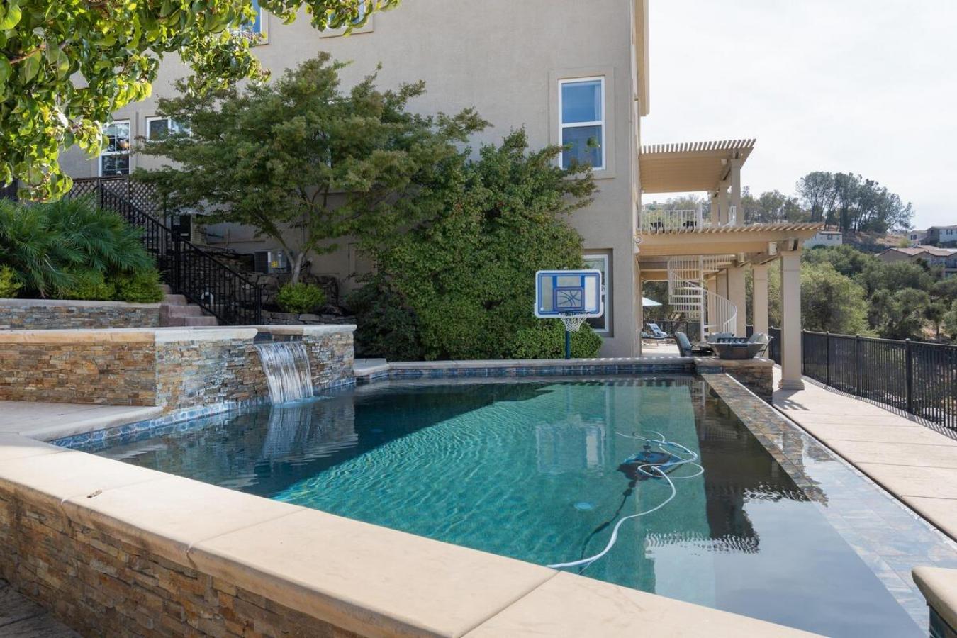 104 Vinicola, El Dorado Hills, CA, 95762, United States, 5 Bedrooms Bedrooms, ,6 BathroomsBathrooms,Residential,For Sale,104 Vinicola,1465372