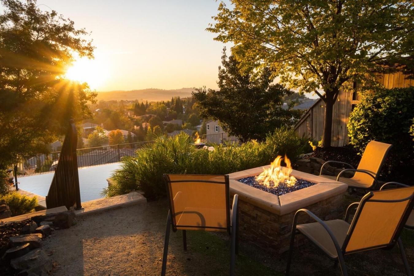 104 Vinicola, El Dorado Hills, CA, 95762, United States, 5 Bedrooms Bedrooms, ,6 BathroomsBathrooms,Residential,For Sale,104 Vinicola,1465372