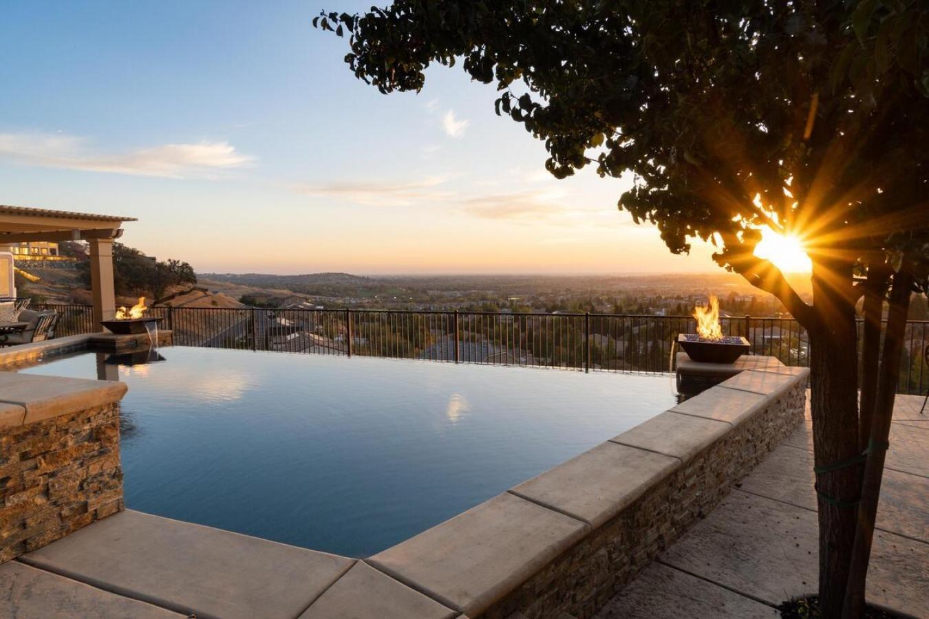 104 Vinicola, El Dorado Hills, CA, 95762, United States, 5 Bedrooms Bedrooms, ,6 BathroomsBathrooms,Residential,For Sale,104 Vinicola,1465372