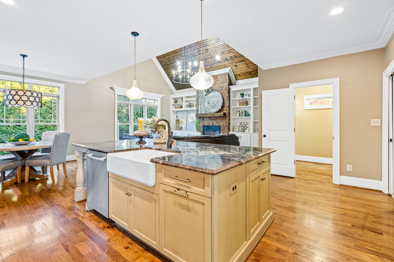 2510 Duck Road, Greensboro, NC, 27410, United States, 5 Bedrooms Bedrooms, ,4 BathroomsBathrooms,Residential,For Sale,2510 Duck Road,1466414