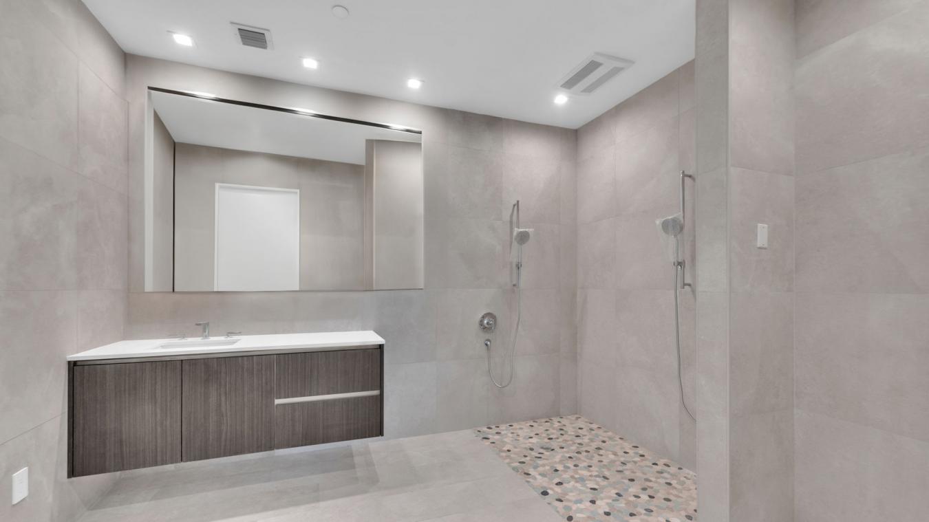 275 Giralda Ave 6A-6B, CORAL GABLES, FL, 33134, United States, 5 Bedrooms Bedrooms, ,5 BathroomsBathrooms,Residential,For Sale,275 Giralda Ave 6A-6B,1466412