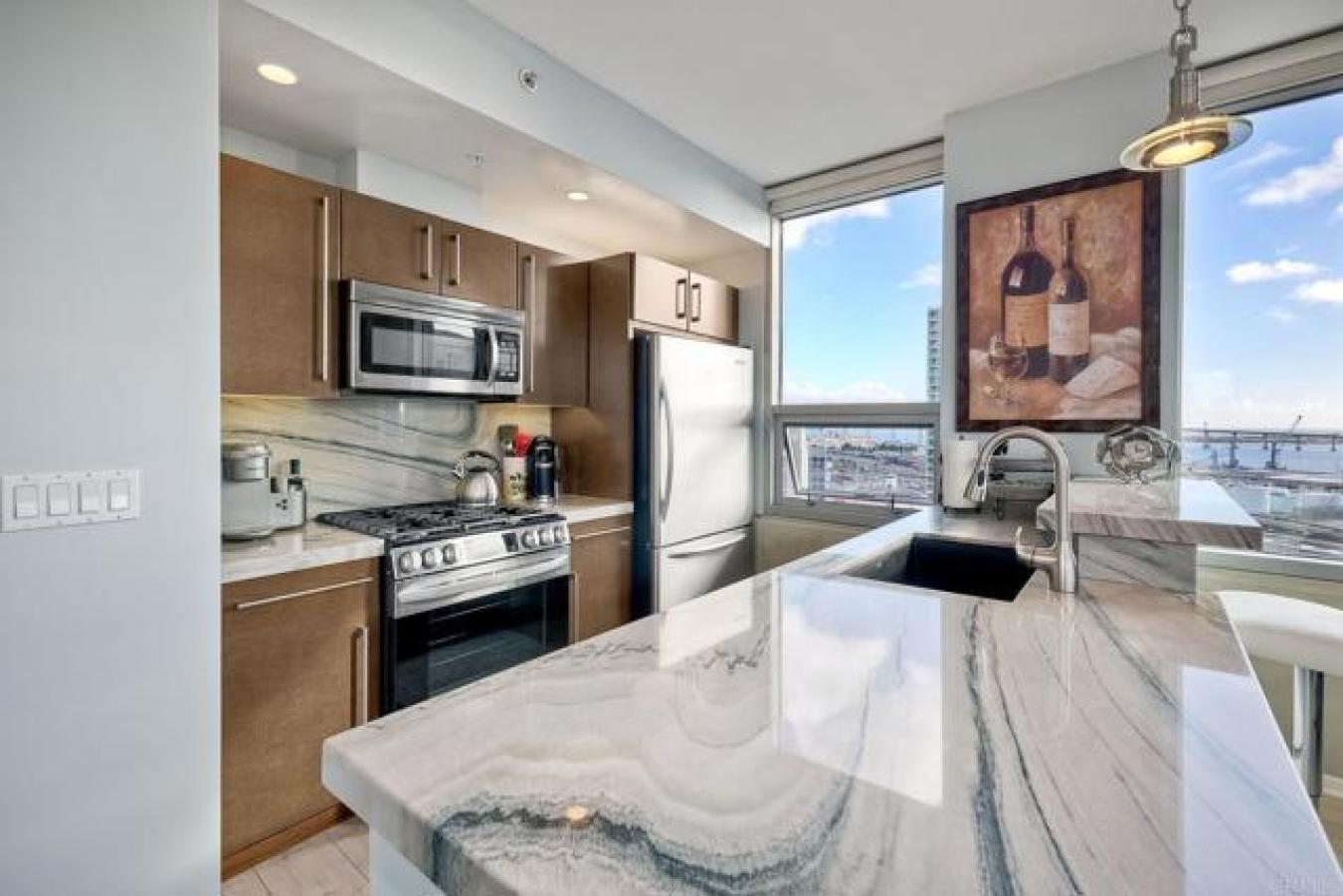 321 10Th Avenue # 2008, San Diego, CA, 92101, United States, 2 Bedrooms Bedrooms, ,2 BathroomsBathrooms,Residential,For Sale,321 10Th Avenue # 2008,1466410