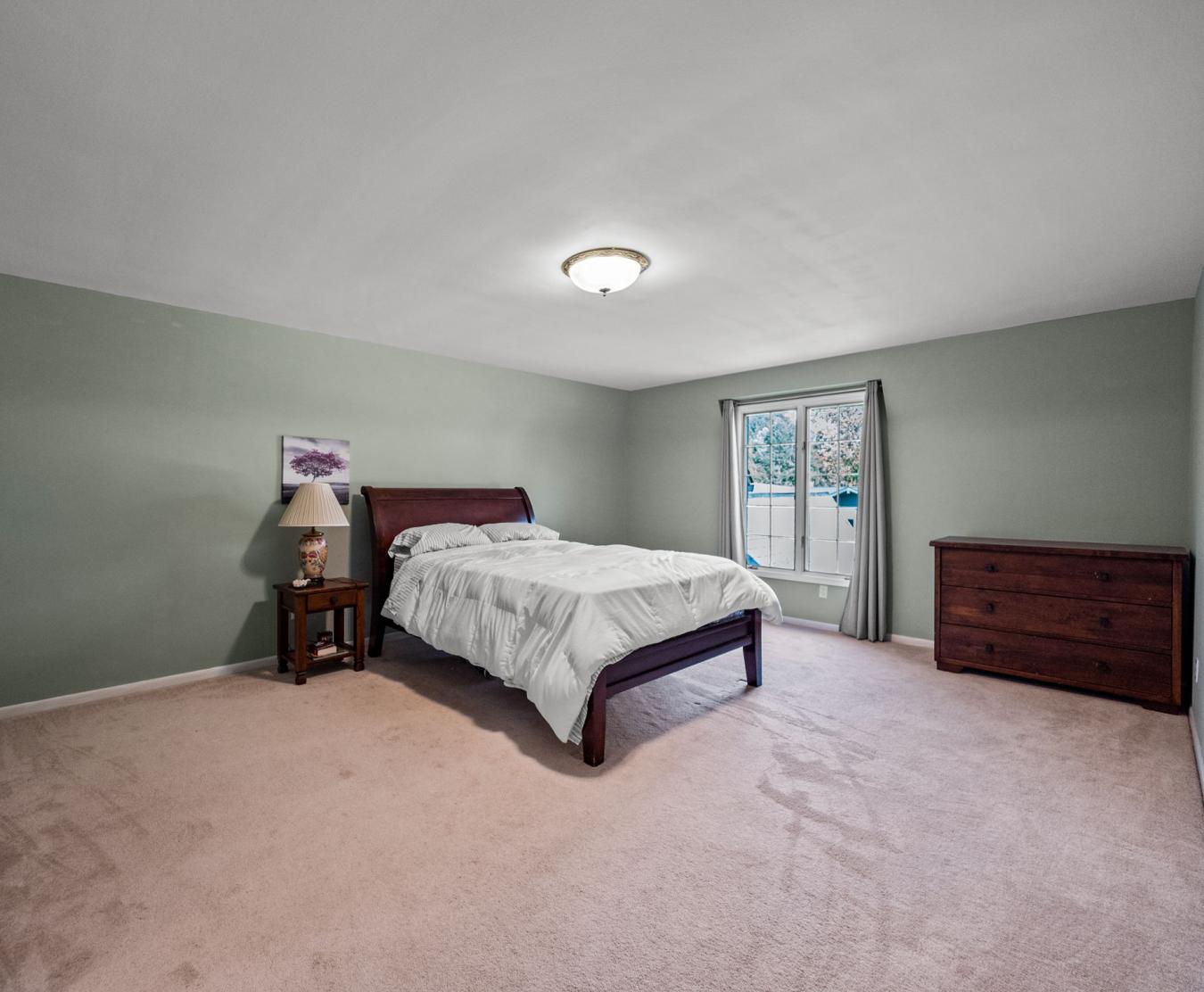 33 Fairford Road, Grosse Pointe Shores, Michigan, 48236, United States, 4 Bedrooms Bedrooms, ,2 BathroomsBathrooms,Residential,For Sale,33 Fairford Road,1466402