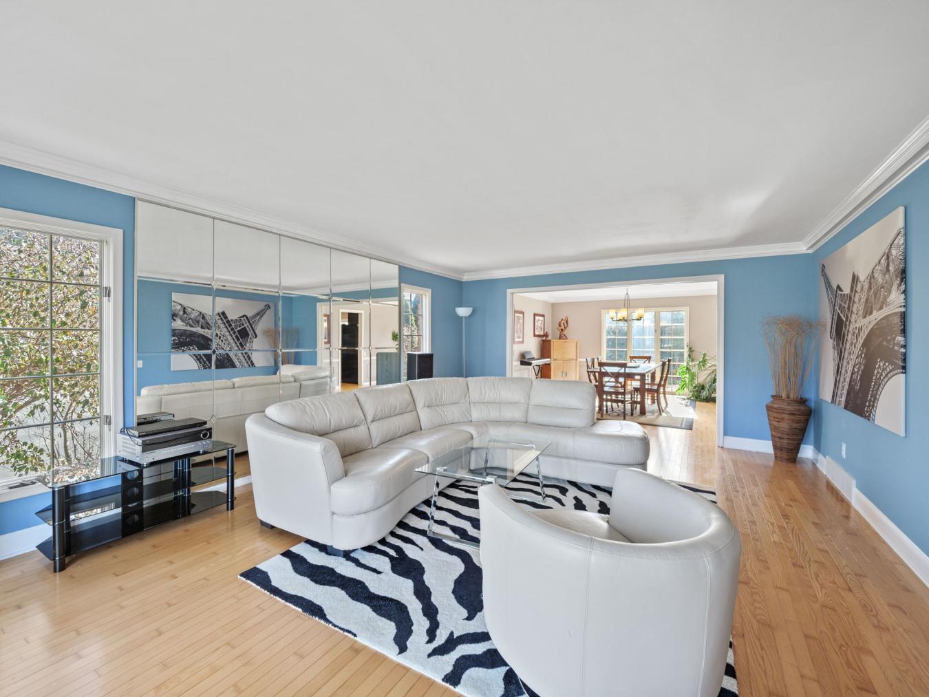 33 Fairford Road, Grosse Pointe Shores, Michigan, 48236, United States, 4 Bedrooms Bedrooms, ,2 BathroomsBathrooms,Residential,For Sale,33 Fairford Road,1466402