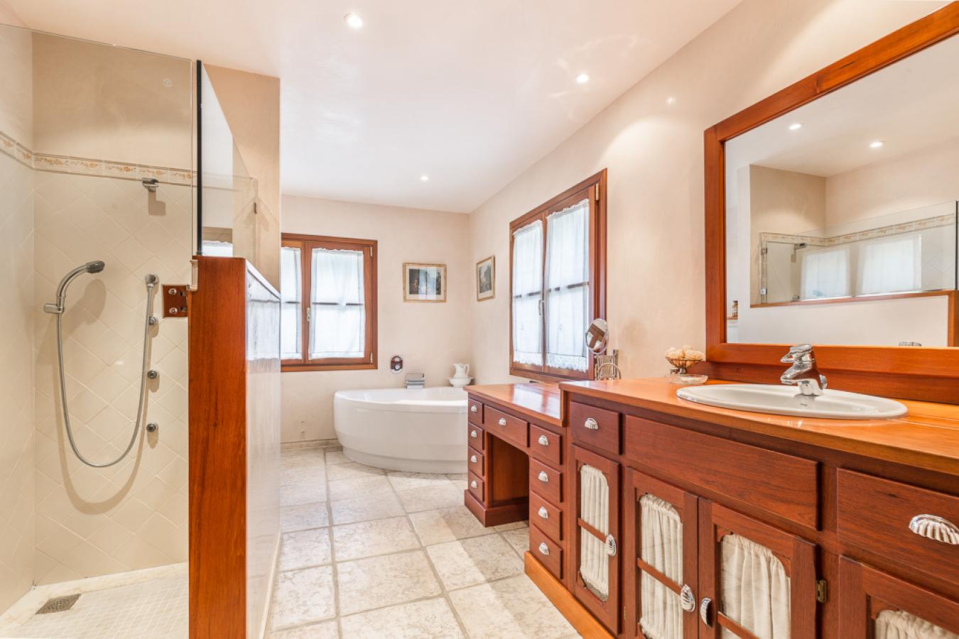 Carretera de Bunyola a Alaro, km 5, 3, Bunyola, Balears, 07100, Spain, 10 Bedrooms Bedrooms, ,11 BathroomsBathrooms,Residential,For Sale,Carretera de Bunyola a Alaro, km 5,3,1468111