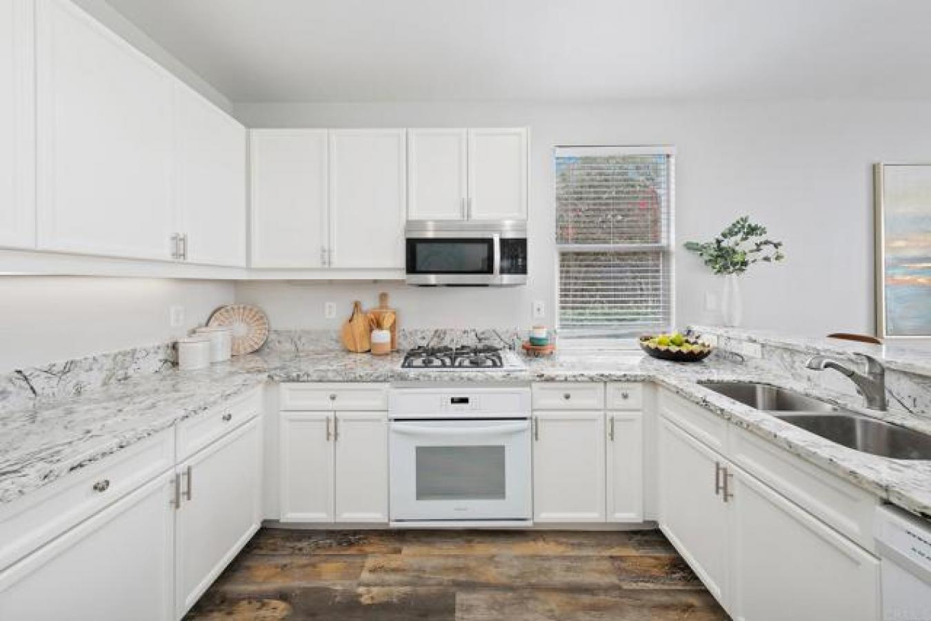 5683 Glenstone Way, San Diego, CA, 92121, United States, 4 Bedrooms Bedrooms, ,2 BathroomsBathrooms,Residential,For Sale,5683 Glenstone Way,1468536