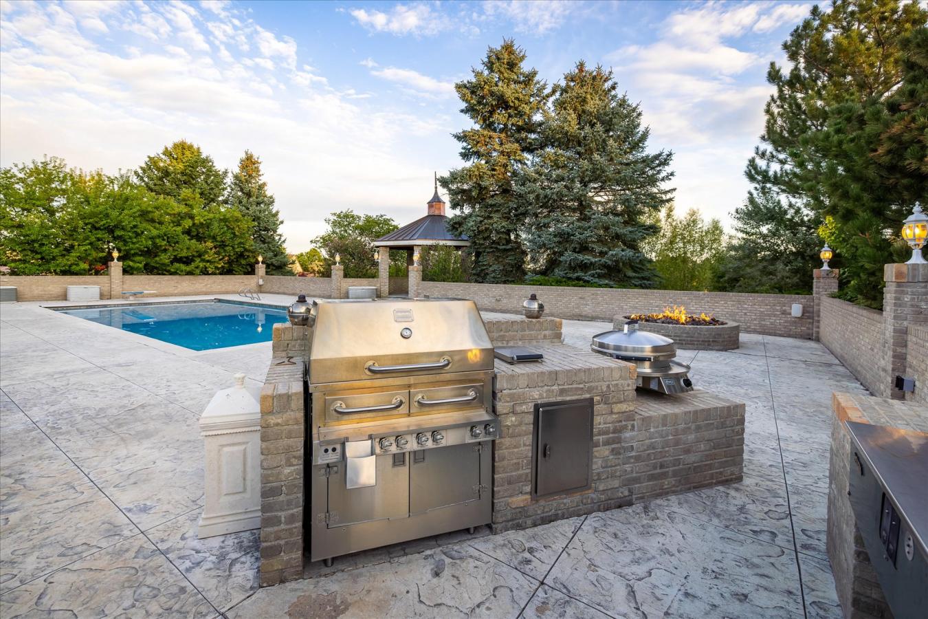 17575 E Kettle Place, Centennial, CO, 80016, United States, 6 Bedrooms Bedrooms, ,4 BathroomsBathrooms,Residential,For Sale,17575 E Kettle Place,1605764