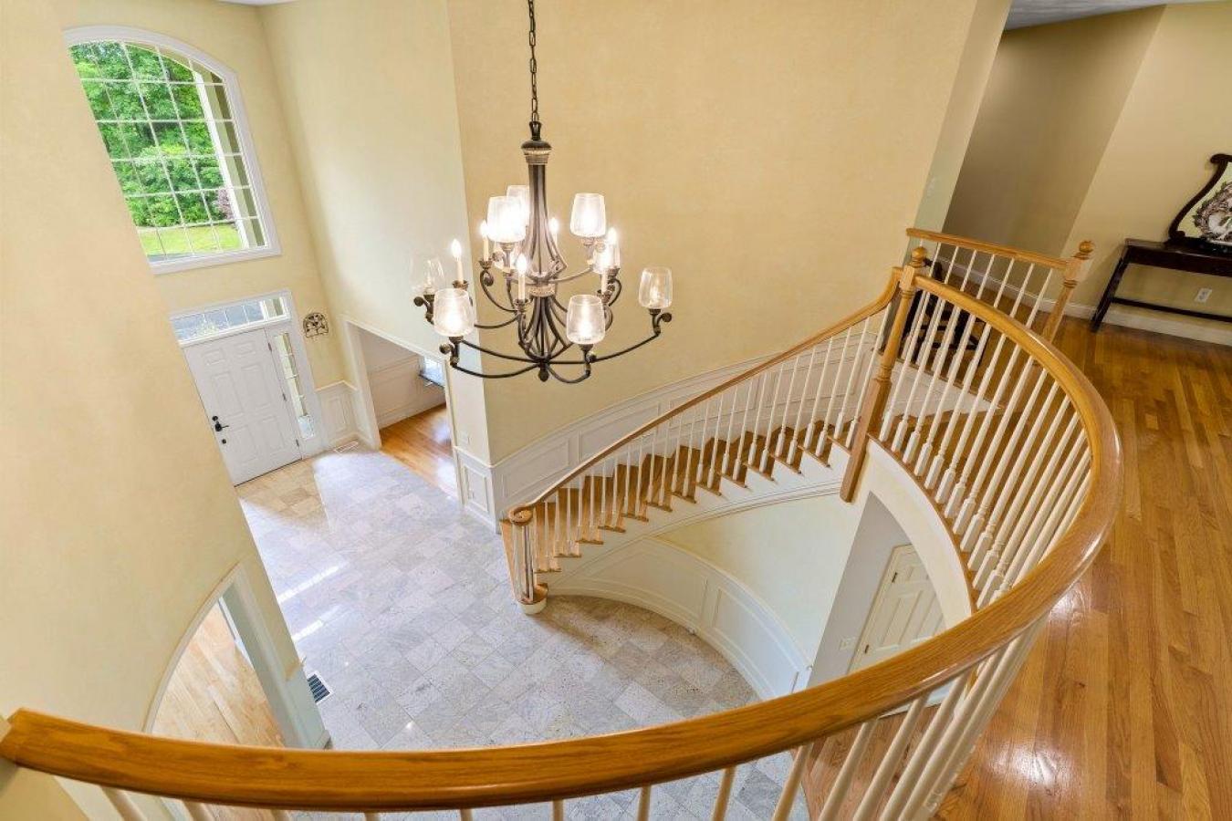 44 Mill Road, North Andover, MA, 01845, United States, 6 Bedrooms Bedrooms, ,3 BathroomsBathrooms,Residential,For Sale,44 Mill Road,1470913