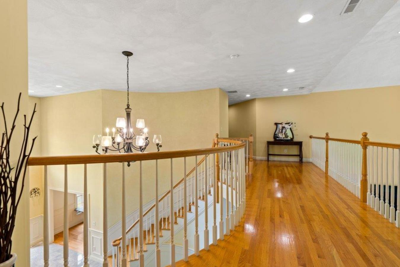 44 Mill Road, North Andover, MA, 01845, United States, 6 Bedrooms Bedrooms, ,3 BathroomsBathrooms,Residential,For Sale,44 Mill Road,1470913