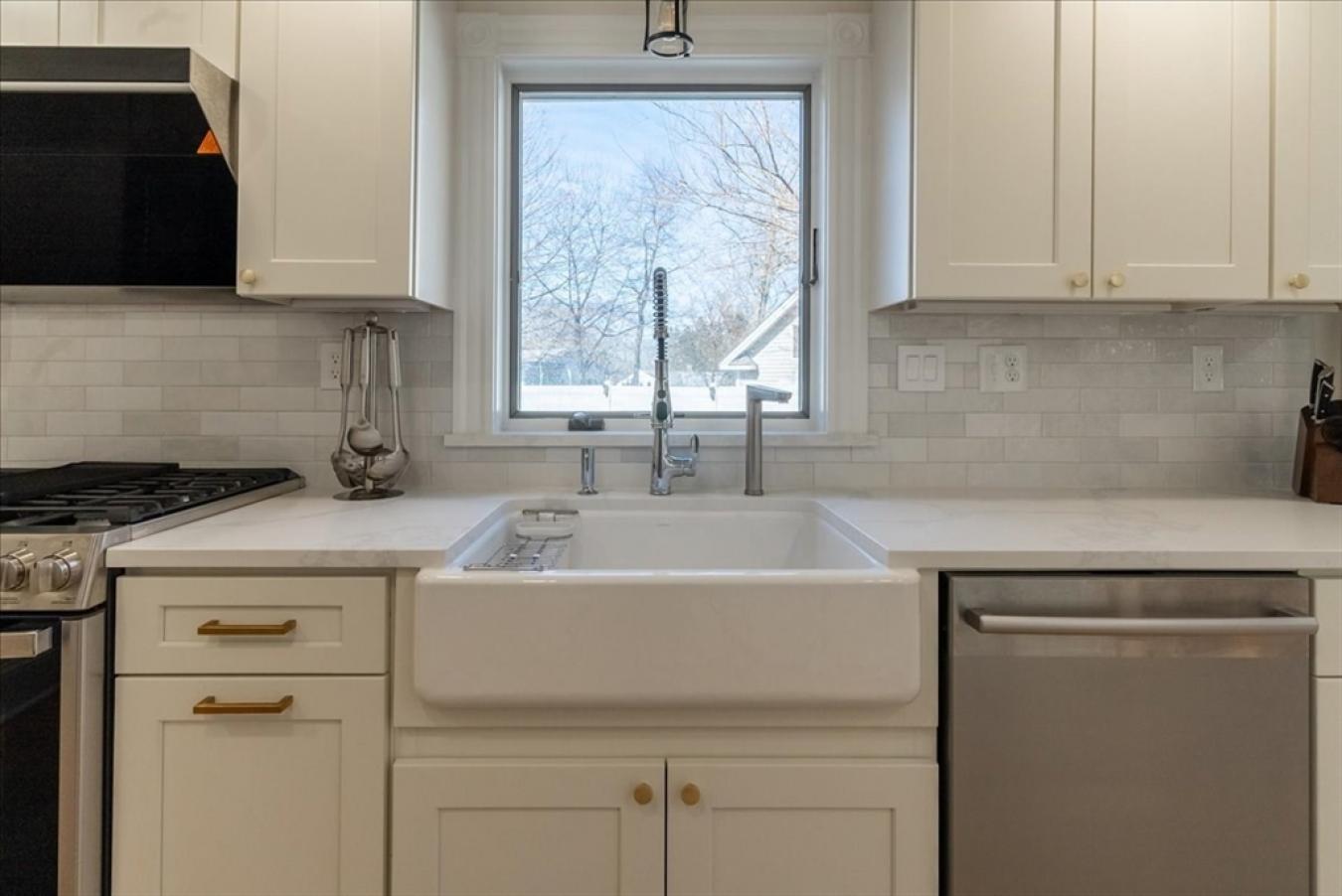 8 Irving Road, Natick, MA, 01760, United States, 4 Bedrooms Bedrooms, ,2 BathroomsBathrooms,Residential,For Sale,8 Irving Road,1470789