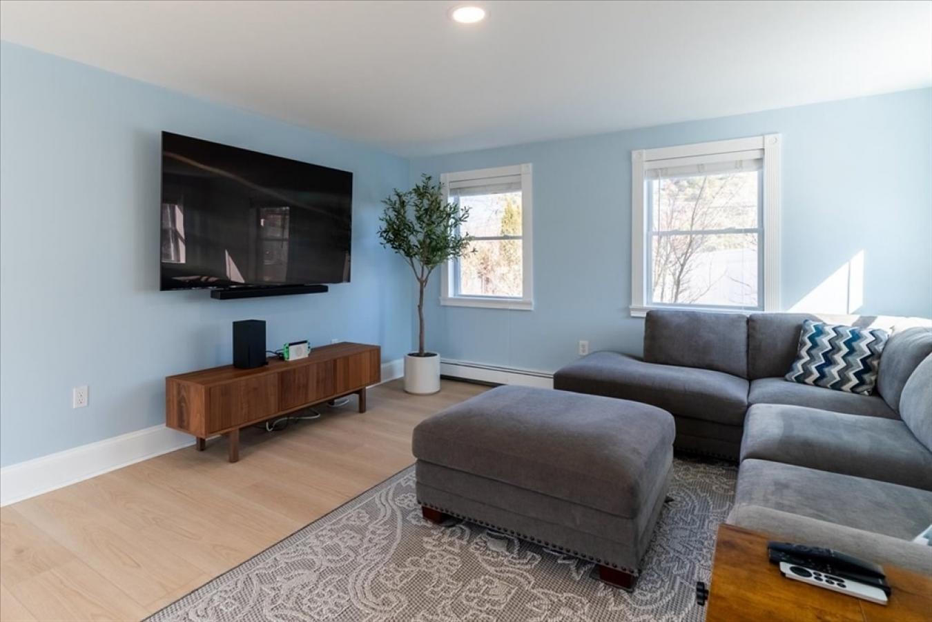 8 Irving Road, Natick, MA, 01760, United States, 4 Bedrooms Bedrooms, ,2 BathroomsBathrooms,Residential,For Sale,8 Irving Road,1470789