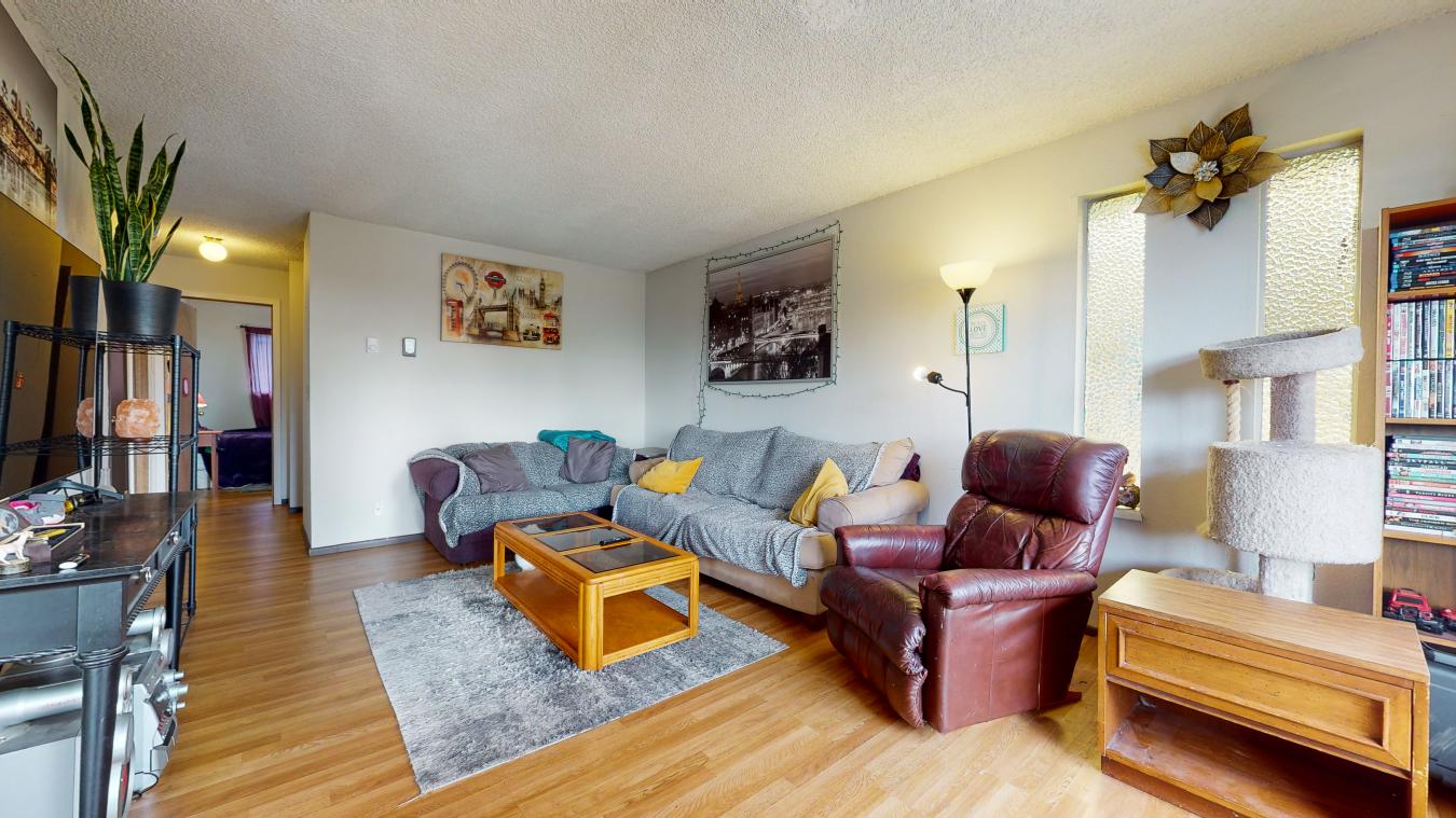 1604 X Street, Vancouver, Washington, 98661, United States, 16 Bedrooms Bedrooms, ,8 BathroomsBathrooms,Residential,For Sale,1604 X Street,1470911